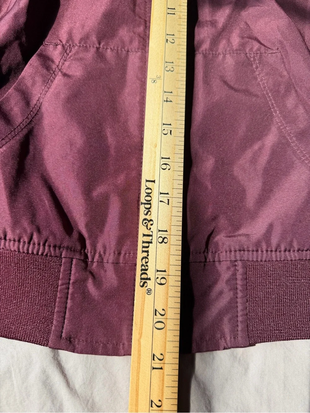 Old Navy Brand Kids Windbreaker Hooded Jacket Coat Burgundy Size Medium (8)
